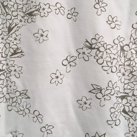 The Limited cream top - Picture 3 of 6